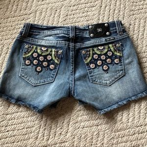 Miss Me shorts- Size 30